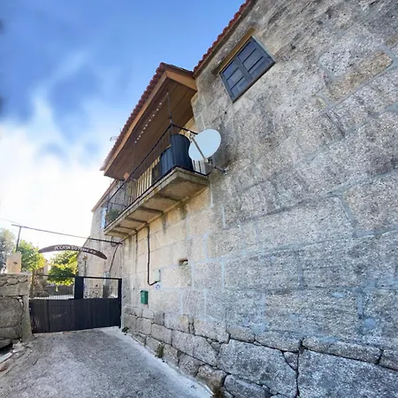 A Casa Do Ferreiro 別荘 ポンテベドラ