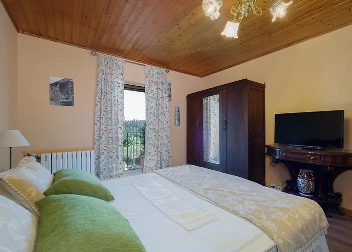 Semesterbostad A Casa Do Ferreiro *