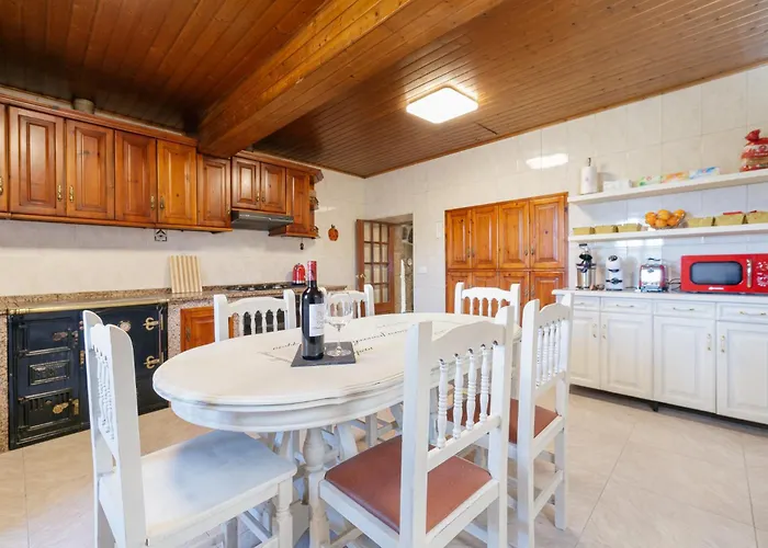 A Casa Do Ferreiro Semesterbostad Pontevedra